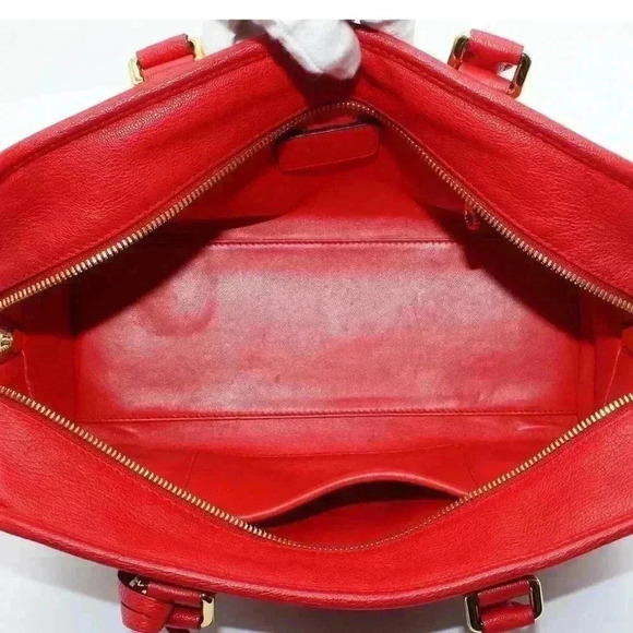 Loewe Amazona 28 Boston Leather Hand Bag Red Guaranteed Authentic - Picture 7 of 12